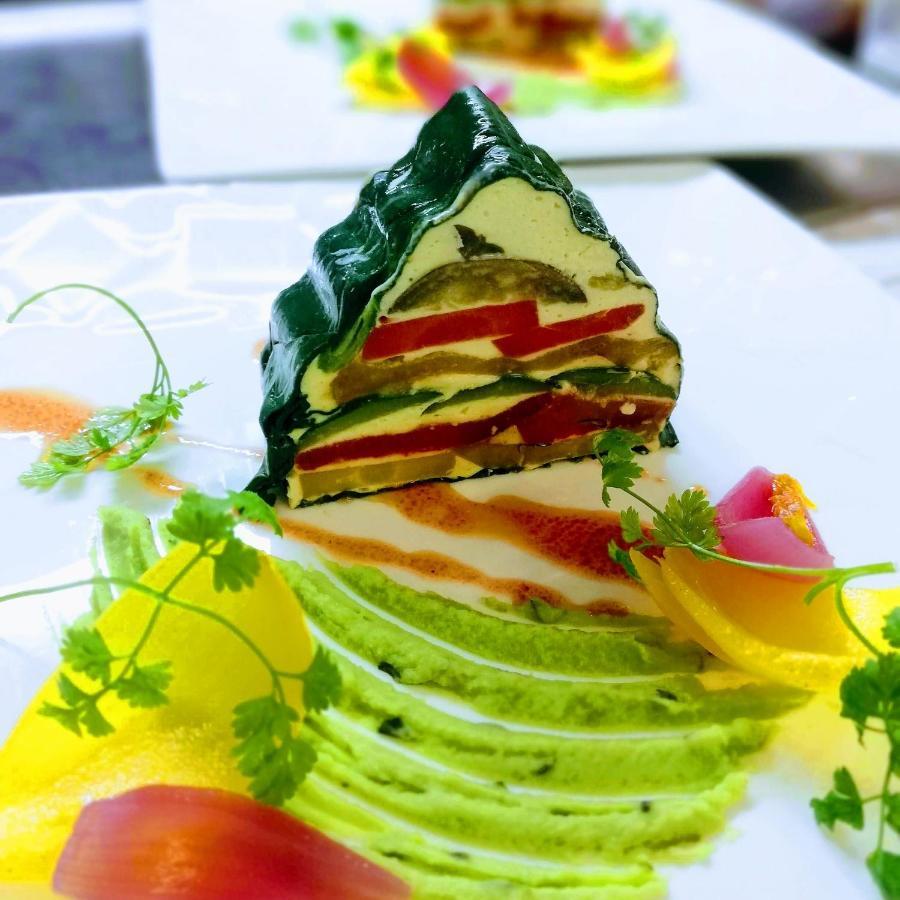 Logis Hotel Restaurant L'Oree Des Bois La Breille-les-Pins Kültér fotó